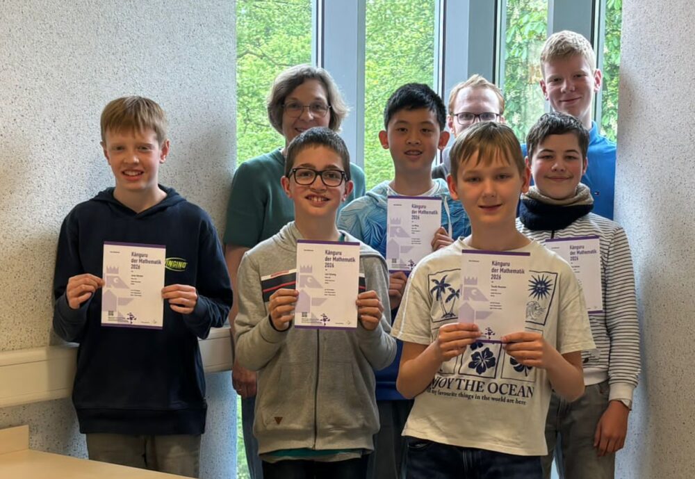 Erfolgreiche Schüler:innen, die beim Wettbewerb "Känguru der Mathematik" teilgenommen haben