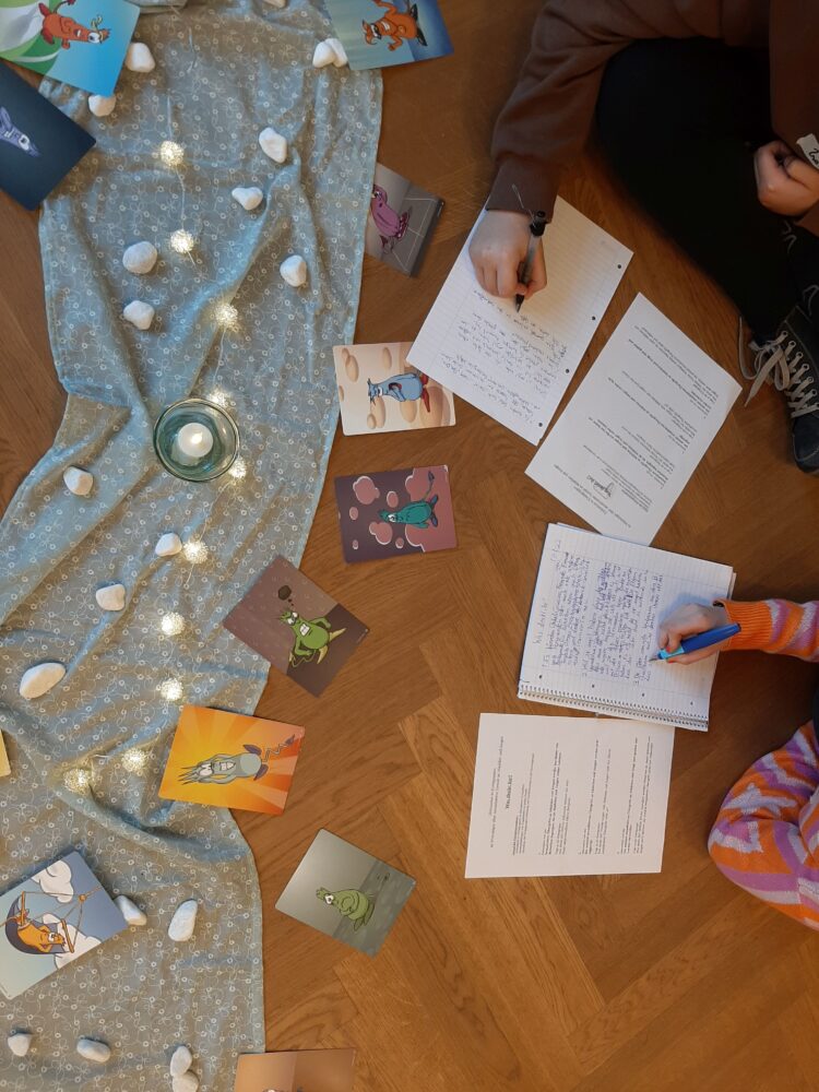 Karten zum Sprechen im Rahmen des Projekts gegen sexualisierte Gewalt